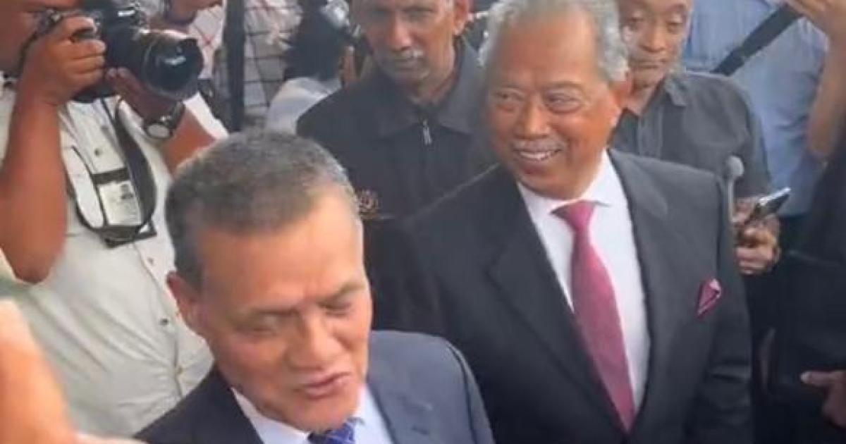 现身高庭挺慕尤丁 安南耶谷:巫统快要“打包”
